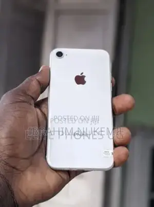 Apple iPhone 8 64 GB White