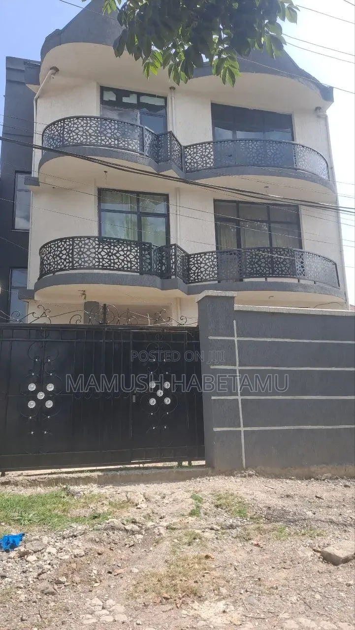 Furnished 8bdrm House in የግል, Nifas Silk-Lafto for sale