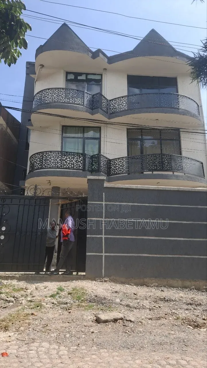 Furnished 8bdrm House in የግል, Nifas Silk-Lafto for sale