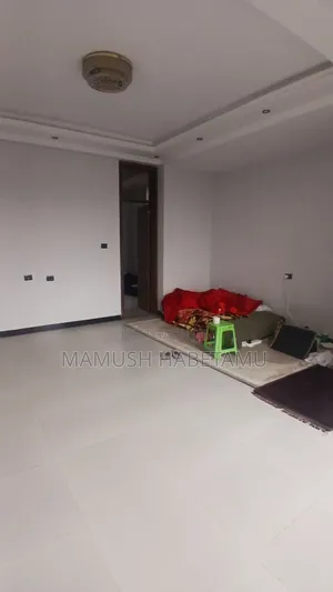 Furnished 6bdrm House in የግል, Nifas Silk-Lafto for sale