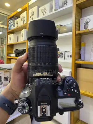Nikon D7100 With 18-140mm Lens