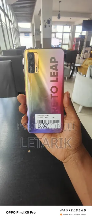 Realme V15 128 GB