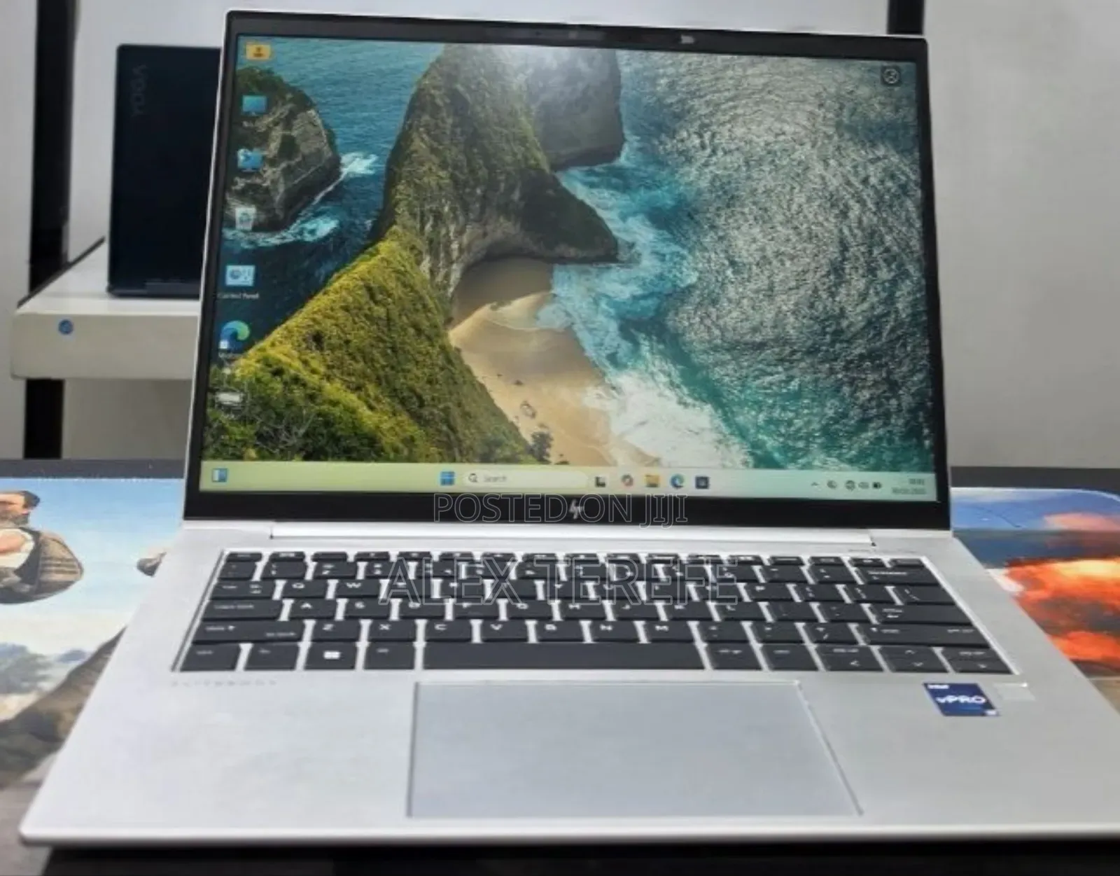 New Laptop HP EliteBook 840 G9 16GB Intel Core i7 SSD 512GB