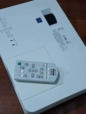 Sony Projector Model Name VPL-Dx220