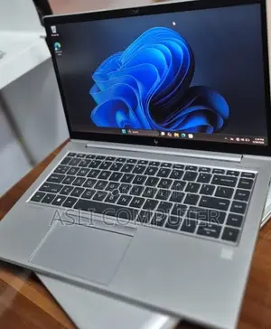 New Laptop HP EliteBook 840 G8 16GB AMD Ryzen 7 SSD 512GB