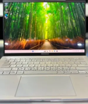 New Laptop Asus Zenbook 14 OLED 16GB Intel Core i9 SSD 512GB