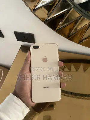 Apple iPhone 8 Plus 64 GB Gold