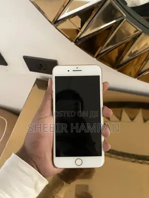 Apple iPhone 8 Plus 64 GB Gold