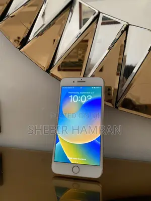 Apple iPhone 8 Plus 64 GB Gold