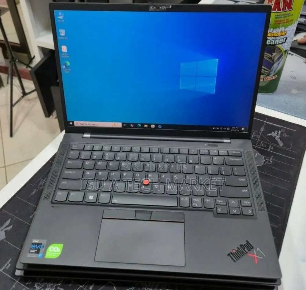 New Laptop Lenovo ThinkPad X1 Carbon 16GB Intel Core i7 SSD 512GB