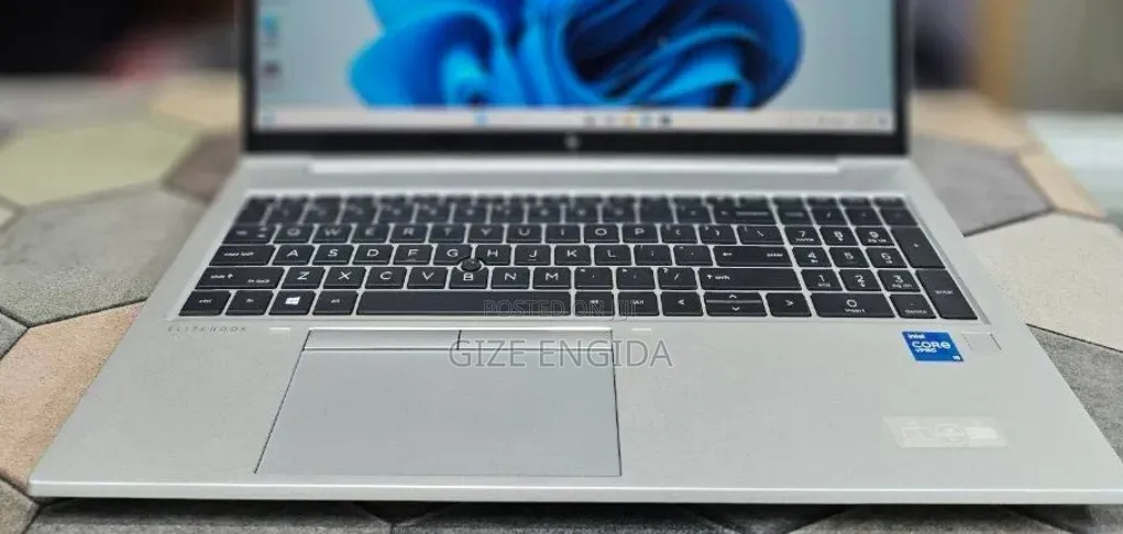 New Laptop HP EliteBook 850 G8 16GB Intel Core i7 SSD 512GB