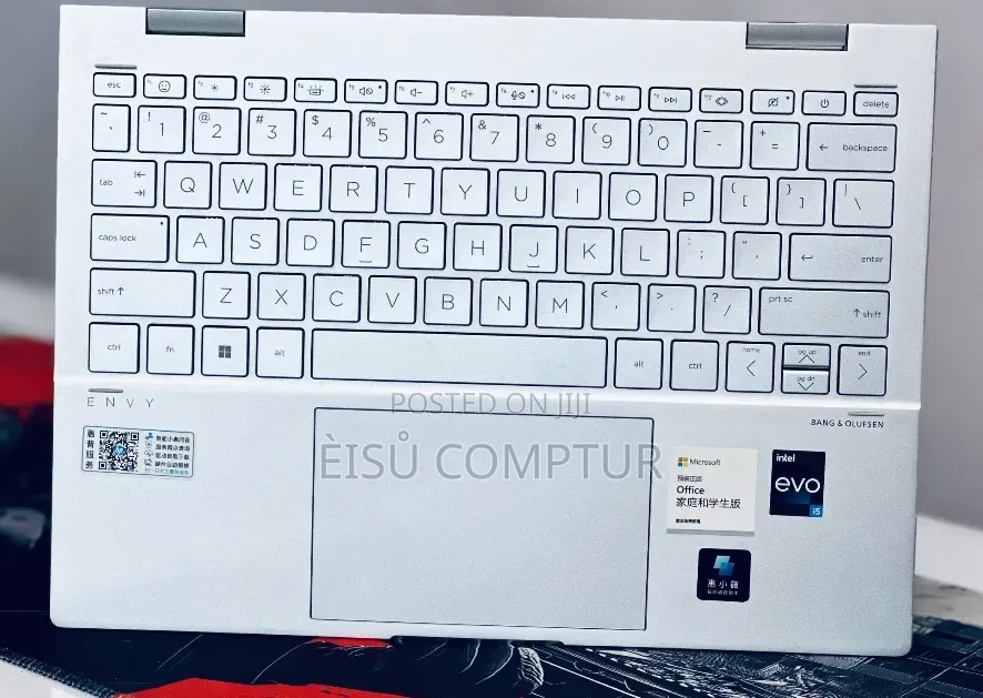 New Laptop HP Envy x360 16GB Intel Core i5 SSD 512GB