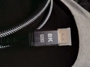 UHD Display Port Cabel