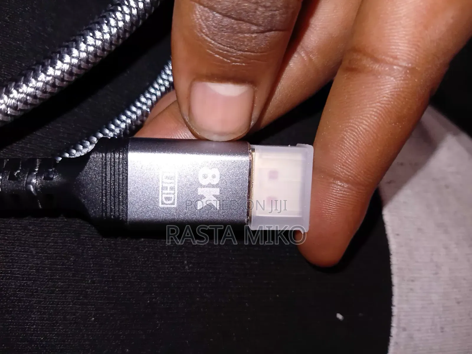 UHD Display Port Cabel