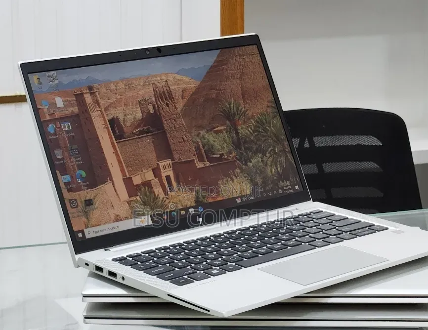 New Laptop HP EliteBook 830 G8 16GB Intel Core i7 SSD 512GB