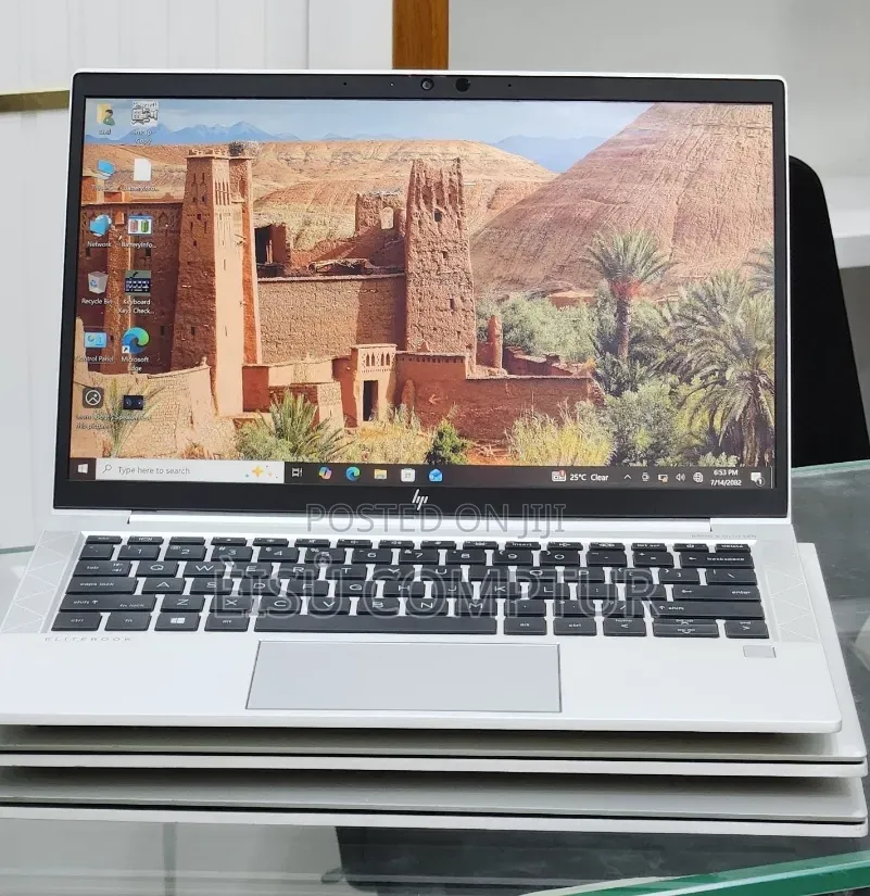 New Laptop HP EliteBook 830 G8 16GB Intel Core i7 SSD 512GB