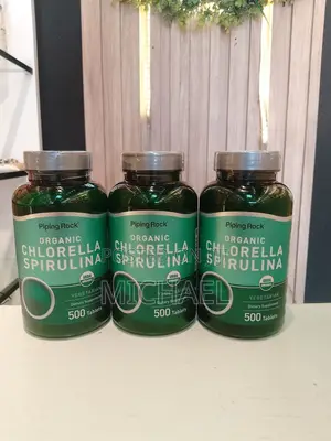 Spirulina and Chlorella