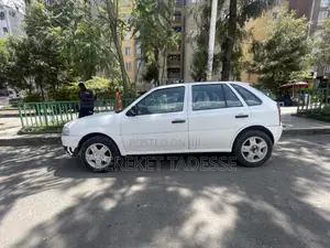 Volkswagen Golf 2007 White