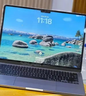New Laptop Apple MacBook Air 2022 M2 8GB Apple M2 SSD 256GB