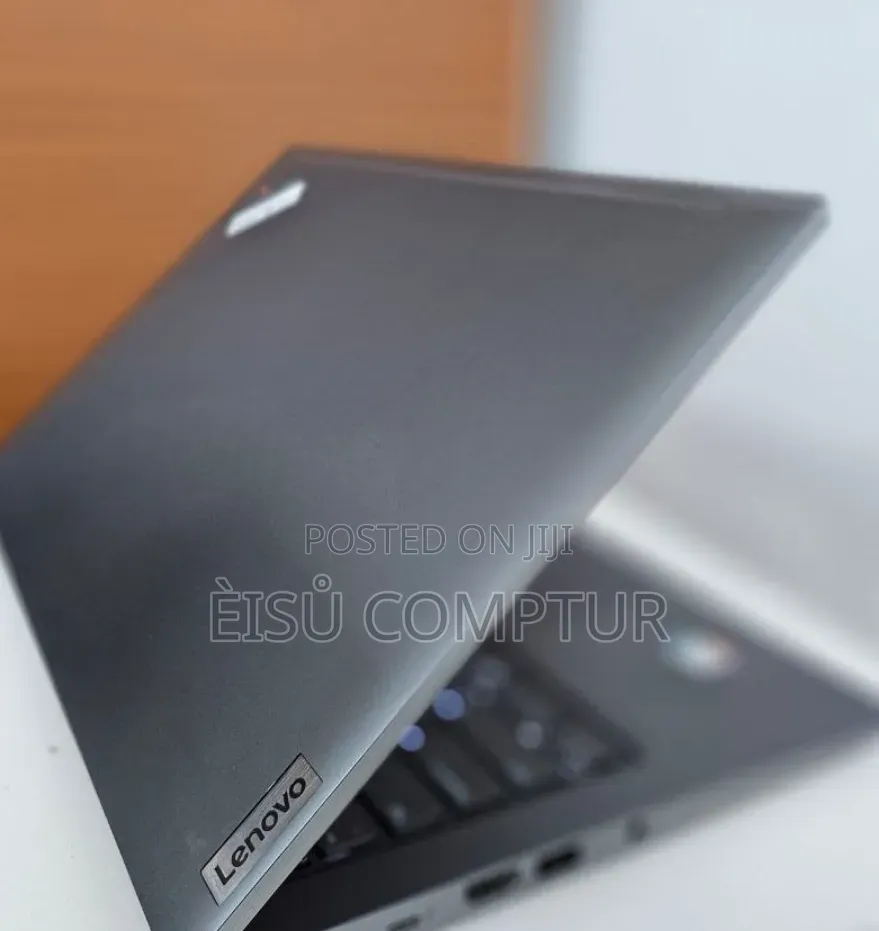 New Laptop Lenovo ThinkPad T14s G4 16GB Intel Core i7 SSD 512GB
