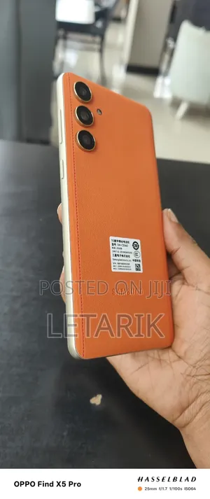 New Samsung Galaxy C55 256 GB Orange