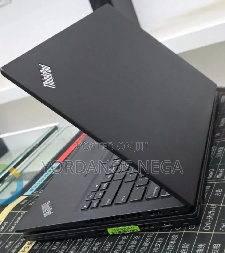 New Laptop Lenovo ThinkPad T14 16GB AMD Ryzen 5 SSD 512GB