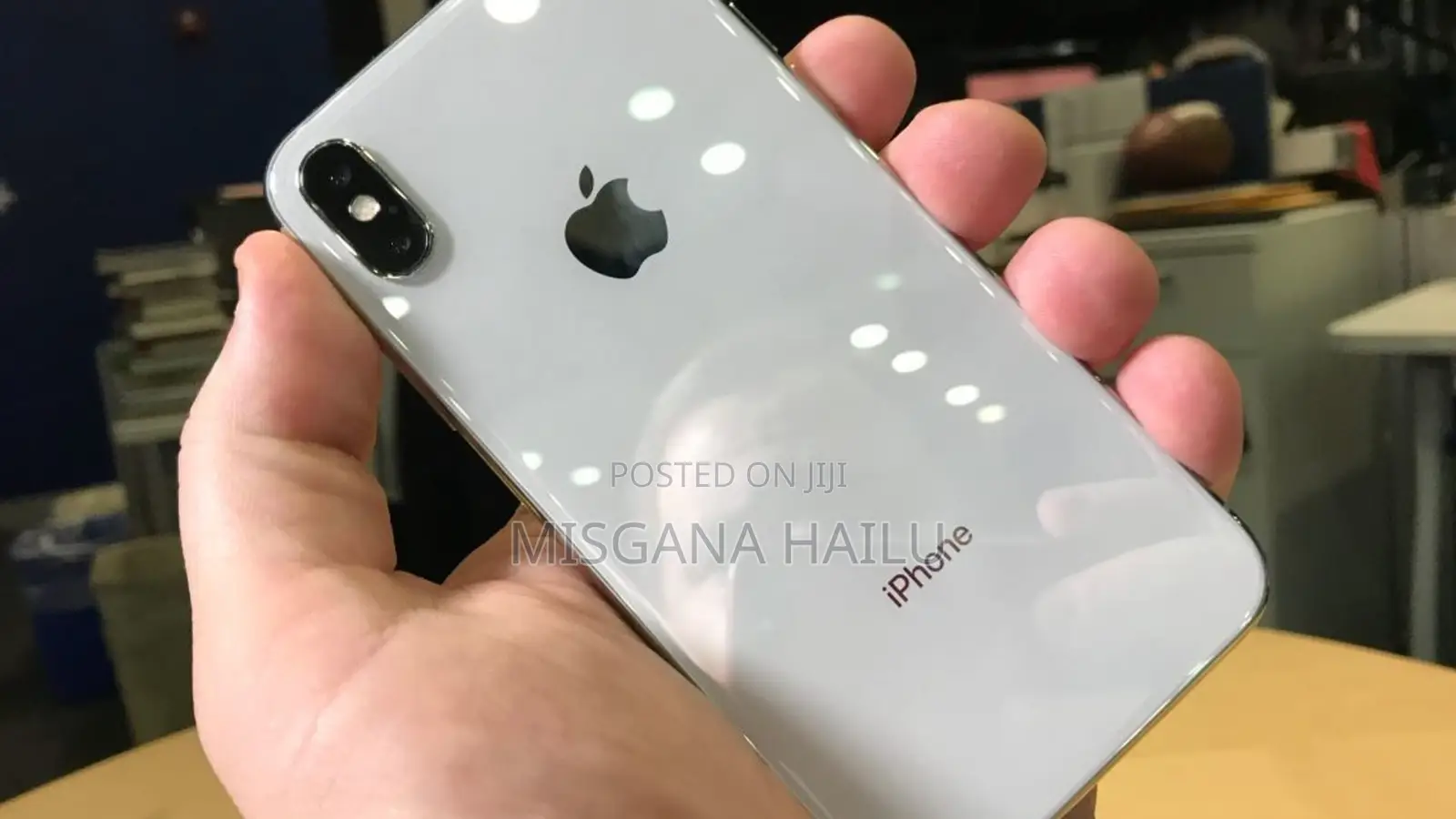 Apple iPhone X 64 GB White