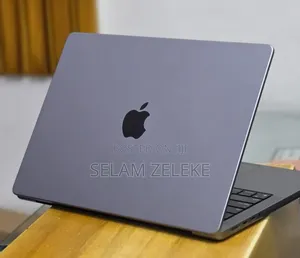 New Laptop Apple MacBook Pro 2021 M1 32GB Apple M1 Pro SSD 512GB