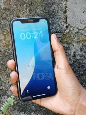 Apple iPhone XR 64 GB Black