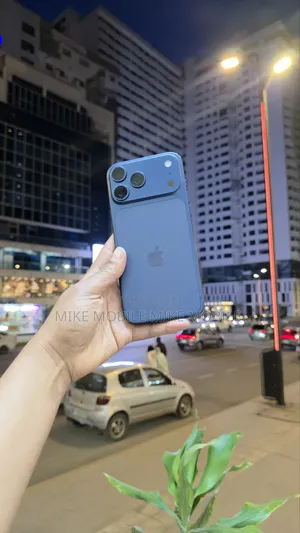 New Apple iPhone 17 Pro Max 1 TB Blue