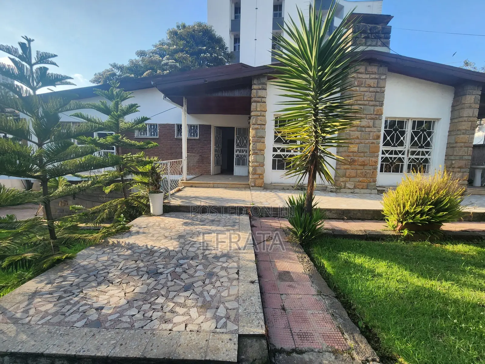 3bdrm House in Bole for rent