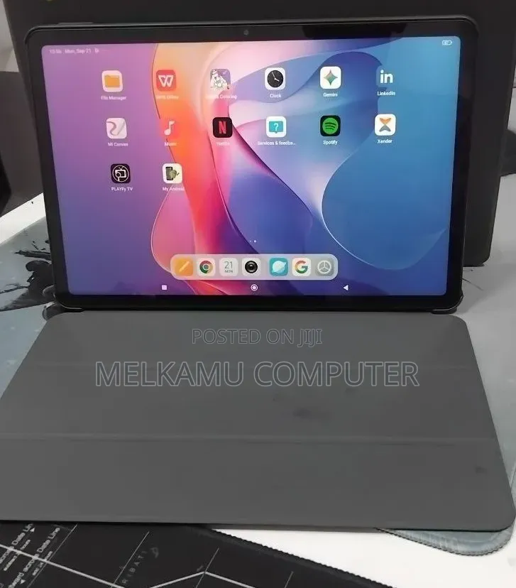 New Laptop Xiaomi Book S 12.4 8GB Intel Core i5 SSD 256GB