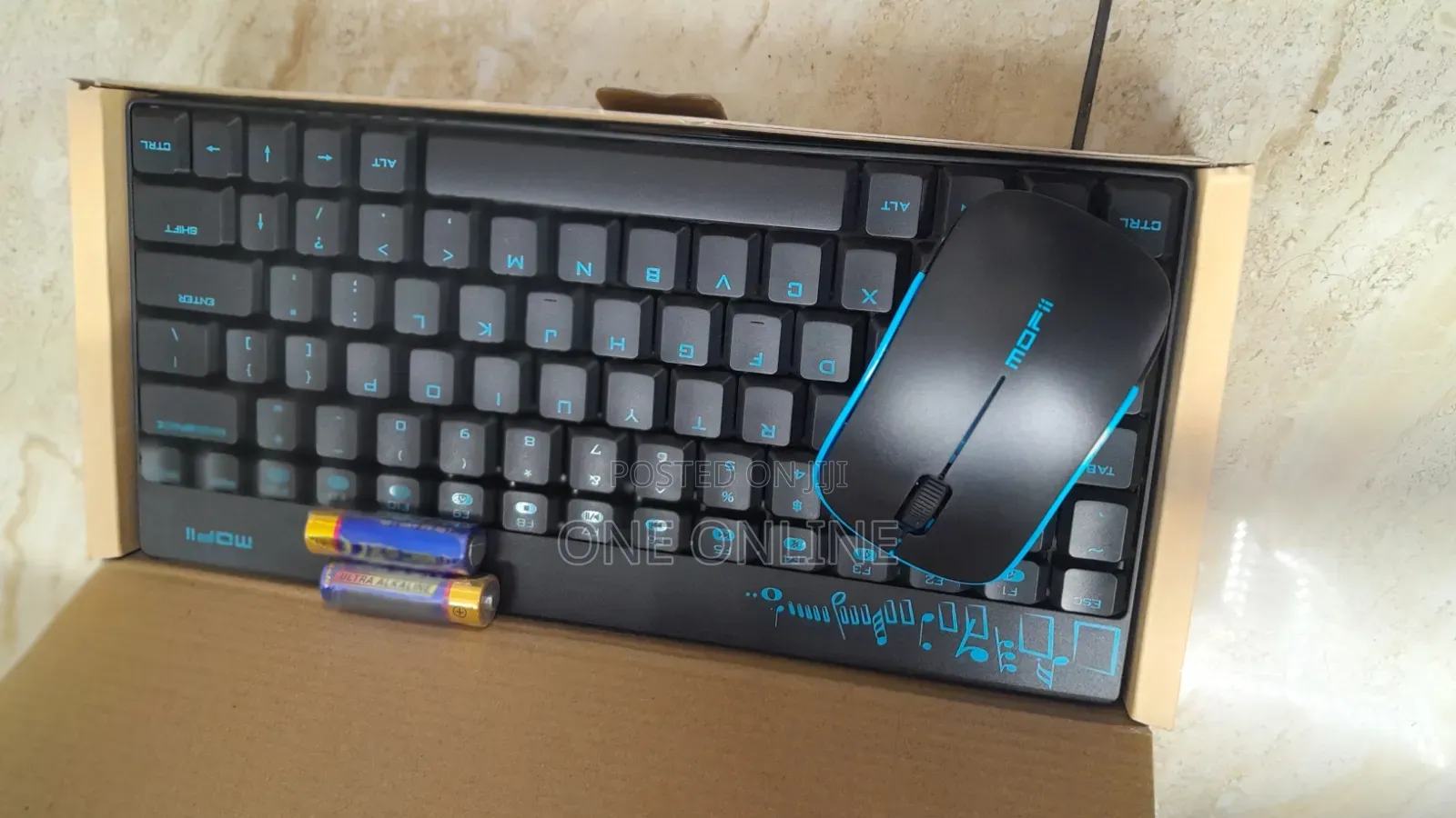 Wireless Keyboard Mouse Combo l