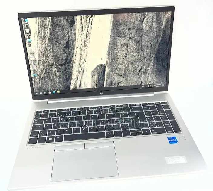 New Laptop HP EliteBook 850 G8 16GB Intel Core i5 SSD 512GB