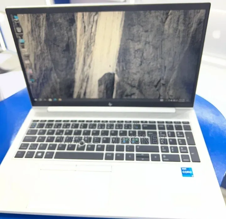 New Laptop HP EliteBook 850 G8 16GB Intel Core i5 SSD 512GB