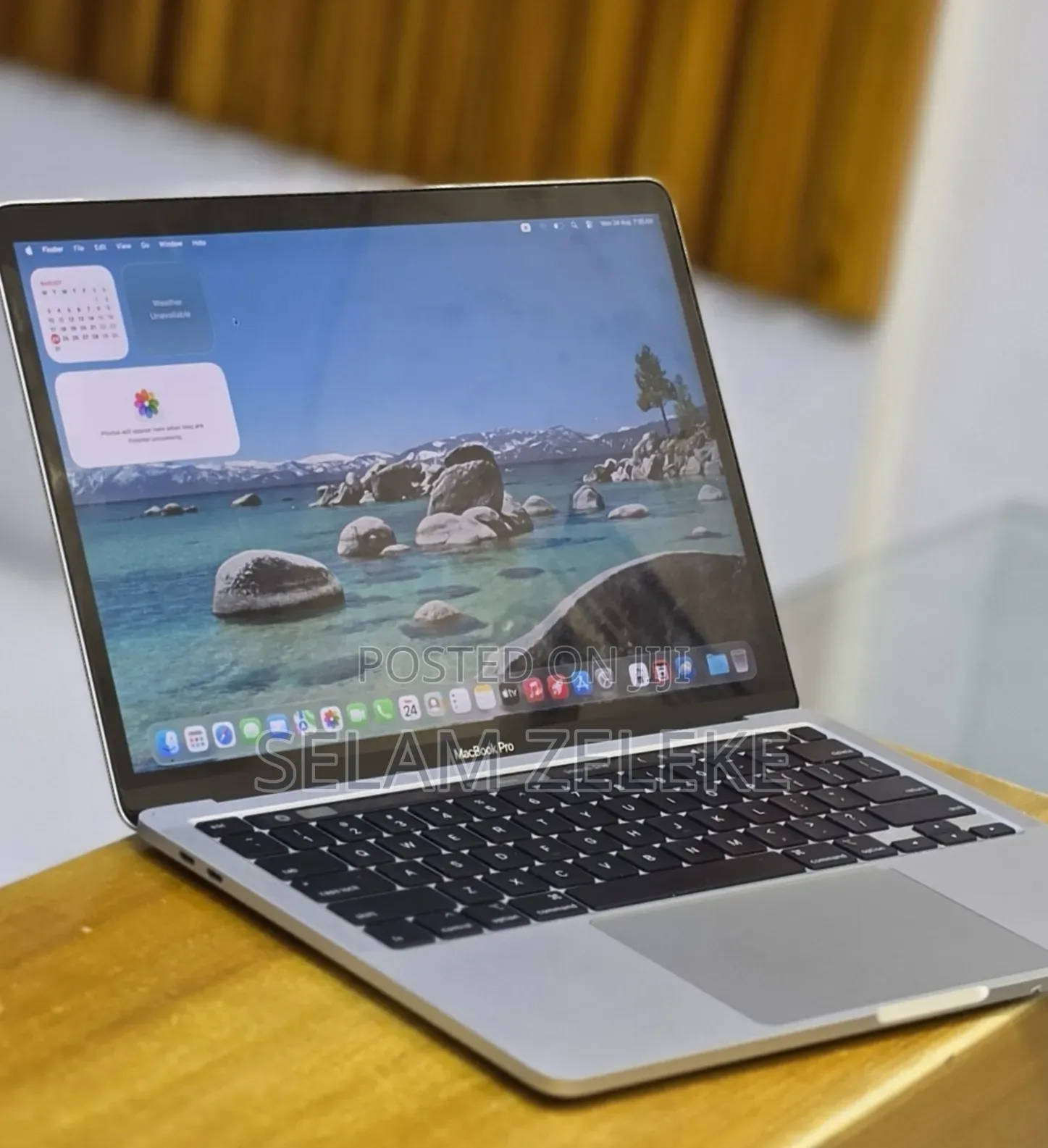 New Laptop Apple MacBook Pro 32GB Intel Core i7 SSD 512GB