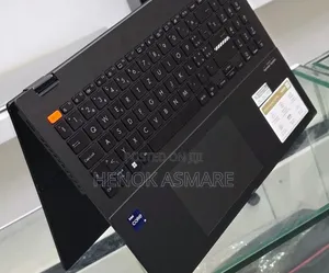 New Laptop Asus VivoBook 15 X505BA 16GB Intel Core i9 SSD 1T