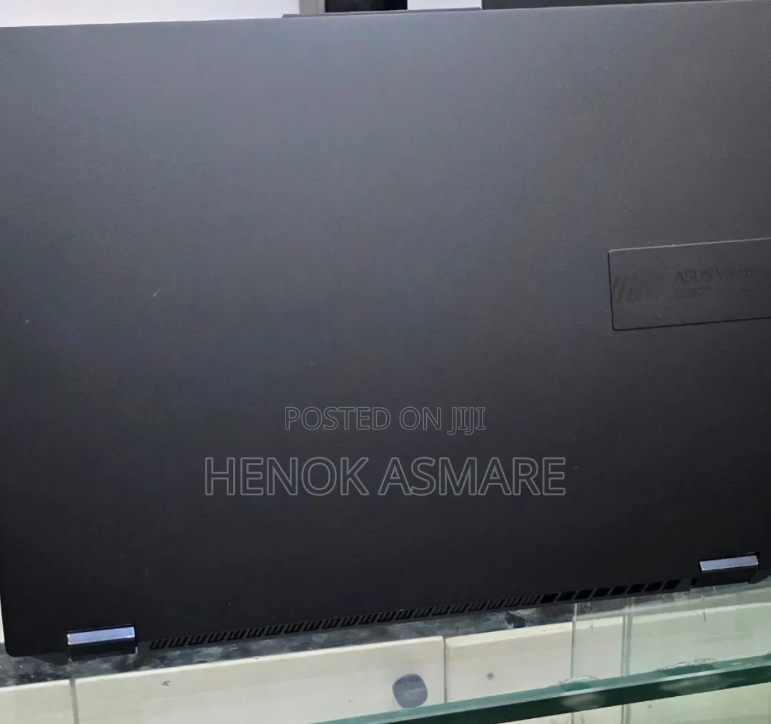 New Laptop Asus VivoBook 15 X505BA 16GB Intel Core i9 SSD 1T