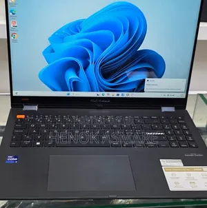 New Laptop Asus VivoBook 15 X505BA 16GB Intel Core i9 SSD 1T