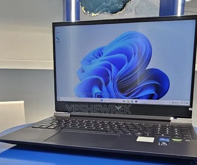 New Laptop HP Pavilion 15 16GB Intel Core i7 SSD 512GB