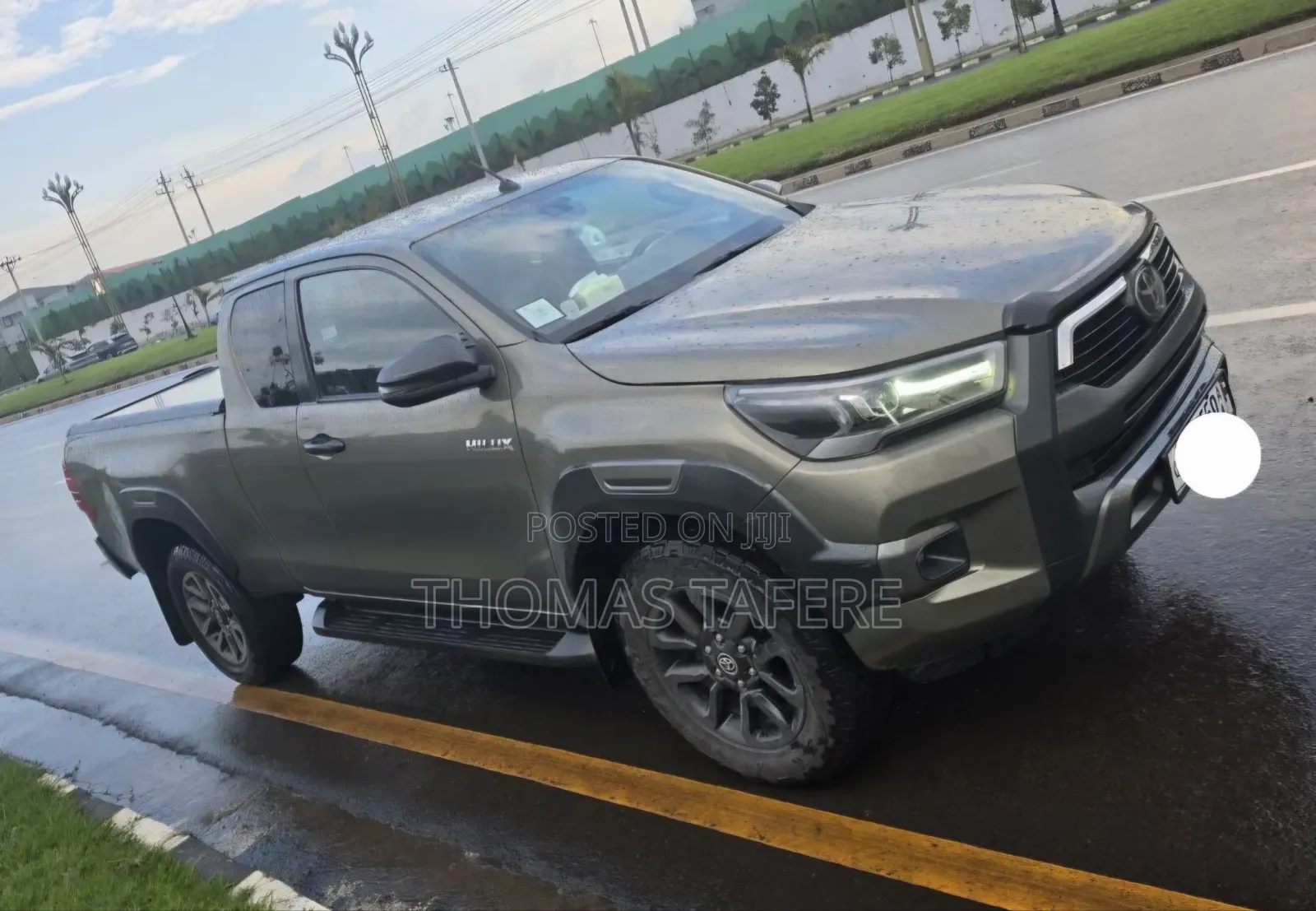 Toyota Hilux 2021 Beige