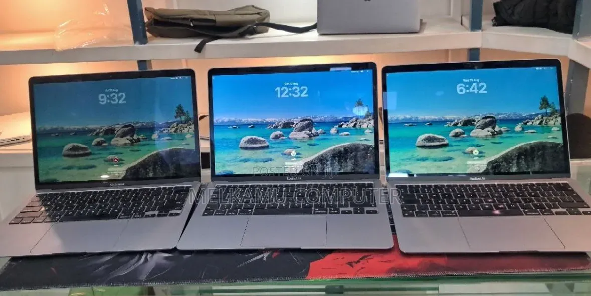 New Laptop Apple MacBook Air 2020 M1 8GB Apple M1 SSD 256GB