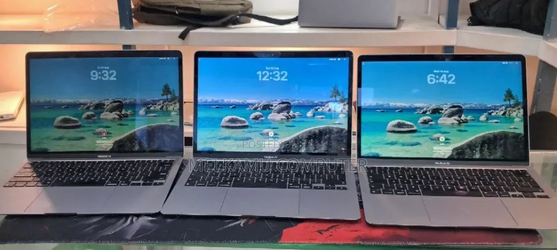 New Laptop Apple MacBook Air 2020 M1 8GB Apple M1 SSD 256GB
