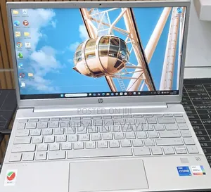 New Laptop HP Pavilion 14 8GB Intel Core i5 SSD 512GB