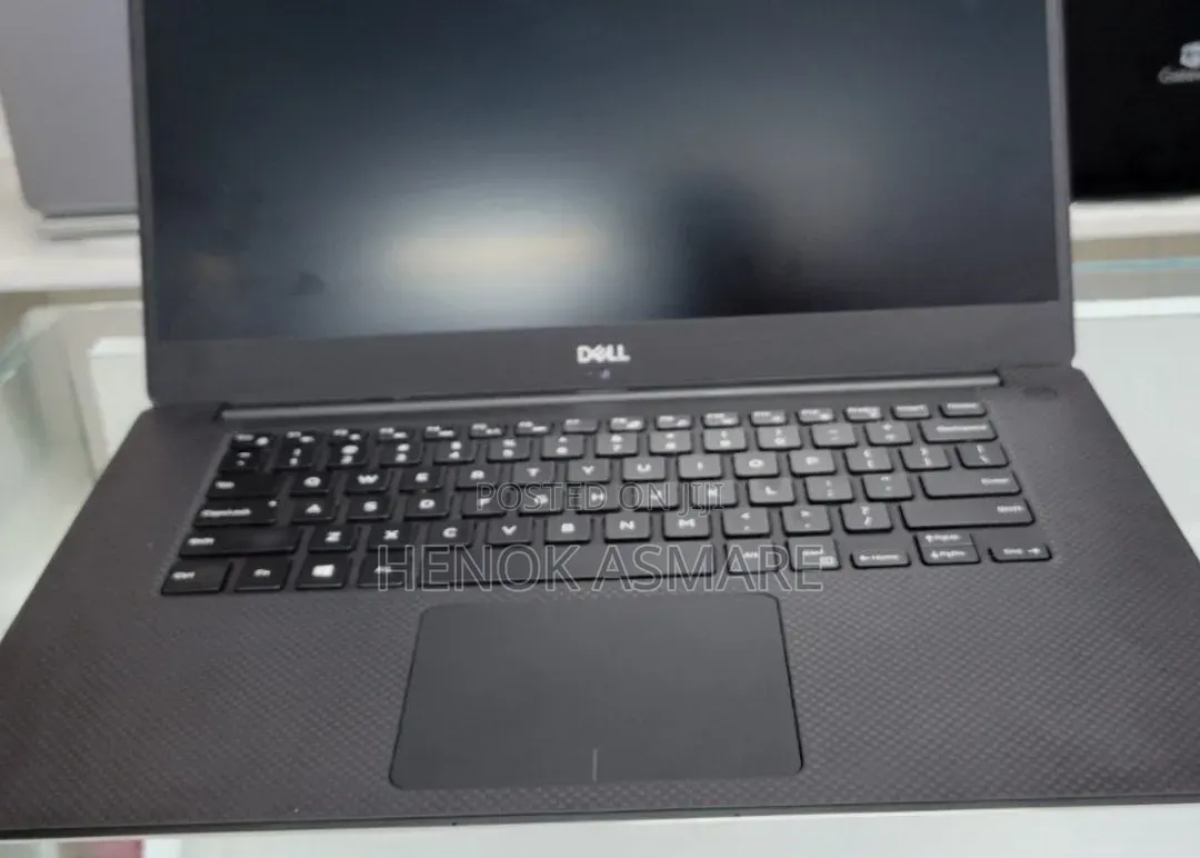New Laptop Dell Precision 5530 16GB Intel Core i7 SSD 512GB