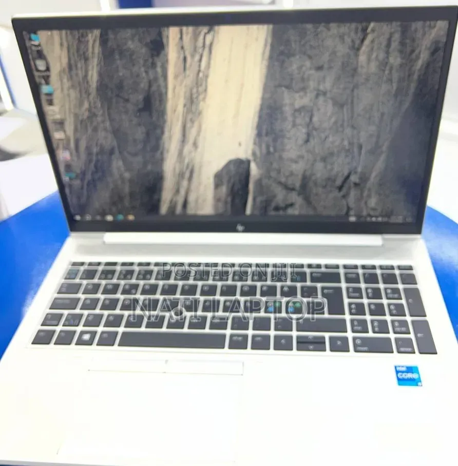 New Laptop HP EliteBook 850 G8 16GB Intel Core i5 SSD 512GB