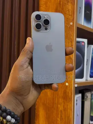 New Apple iPhone 15 Pro 128 GB White