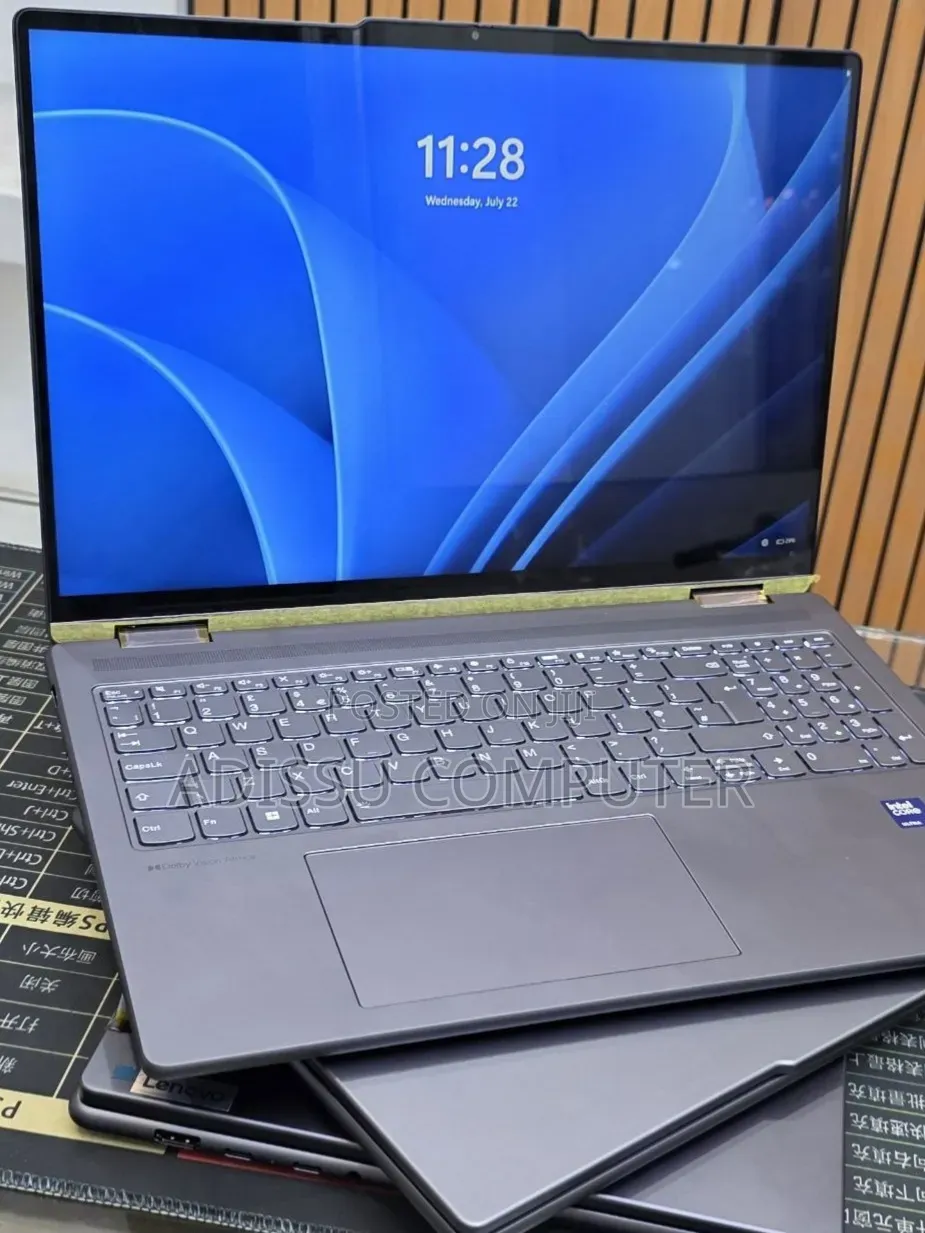 New Laptop Lenovo Yoga 11e 16GB Intel Core Ultra 7 SSD 512GB
