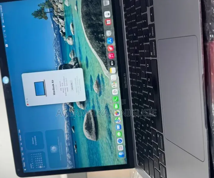 New Laptop Apple MacBook 16GB Intel Core i5 SSD 512GB
