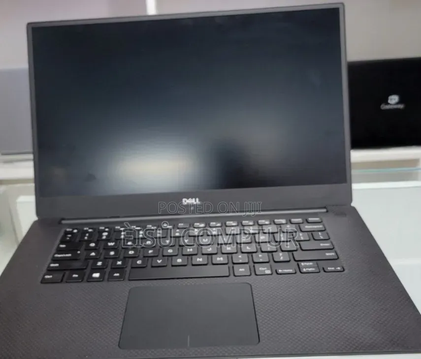 New Laptop Dell Precision 5530 16GB Intel Core i7 SSD 512GB